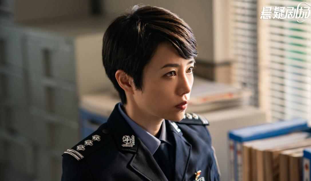 罗晋《庭外》今晚6点开播，阵容强大，3大看点啥都有，有大剧看了