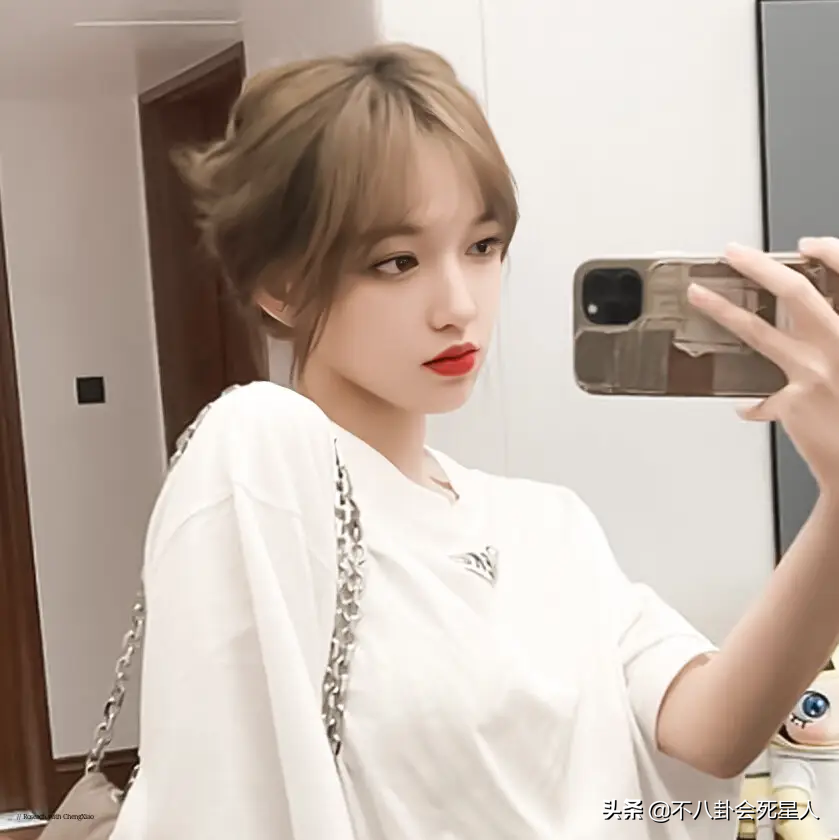 扁头，大头，秃头，这8位女星貌美如花，却“输”在了头上