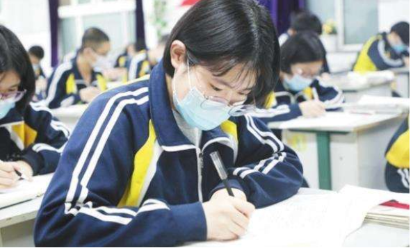 2022或成高考“最难年”，3大变化要注意，部分学生报考受限