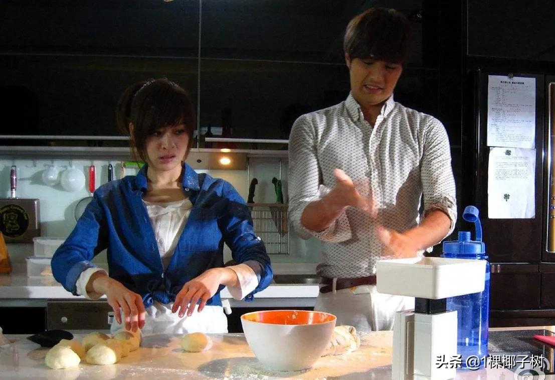 《爱上查美乐》里的王心凌，贺军翔男主很帅