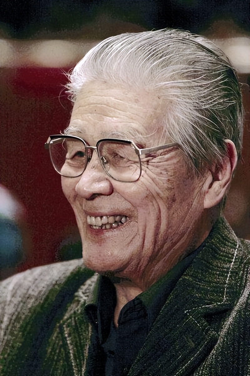 一个月内10位明星相继去世，最年轻的还未结婚，每一个都令人不舍