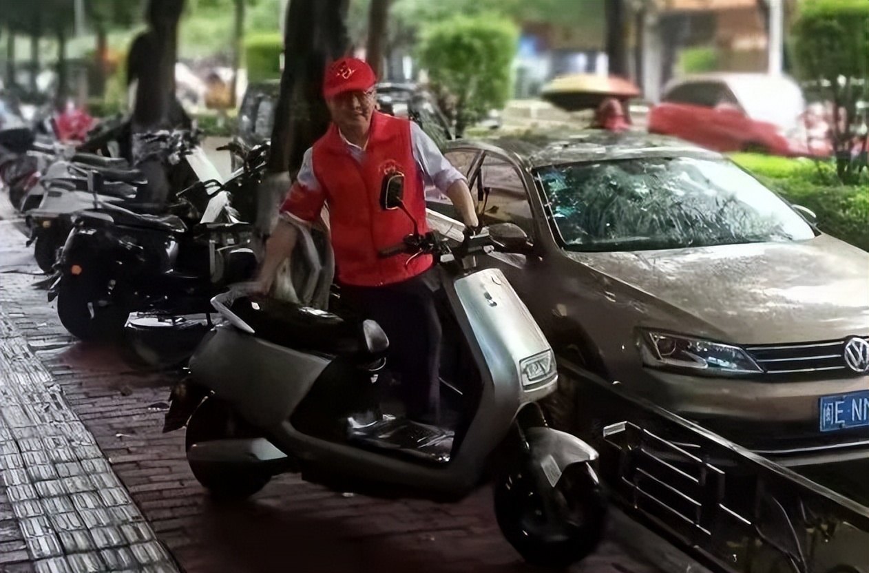 漳州市市场监管局全员发动助力创城攻坚