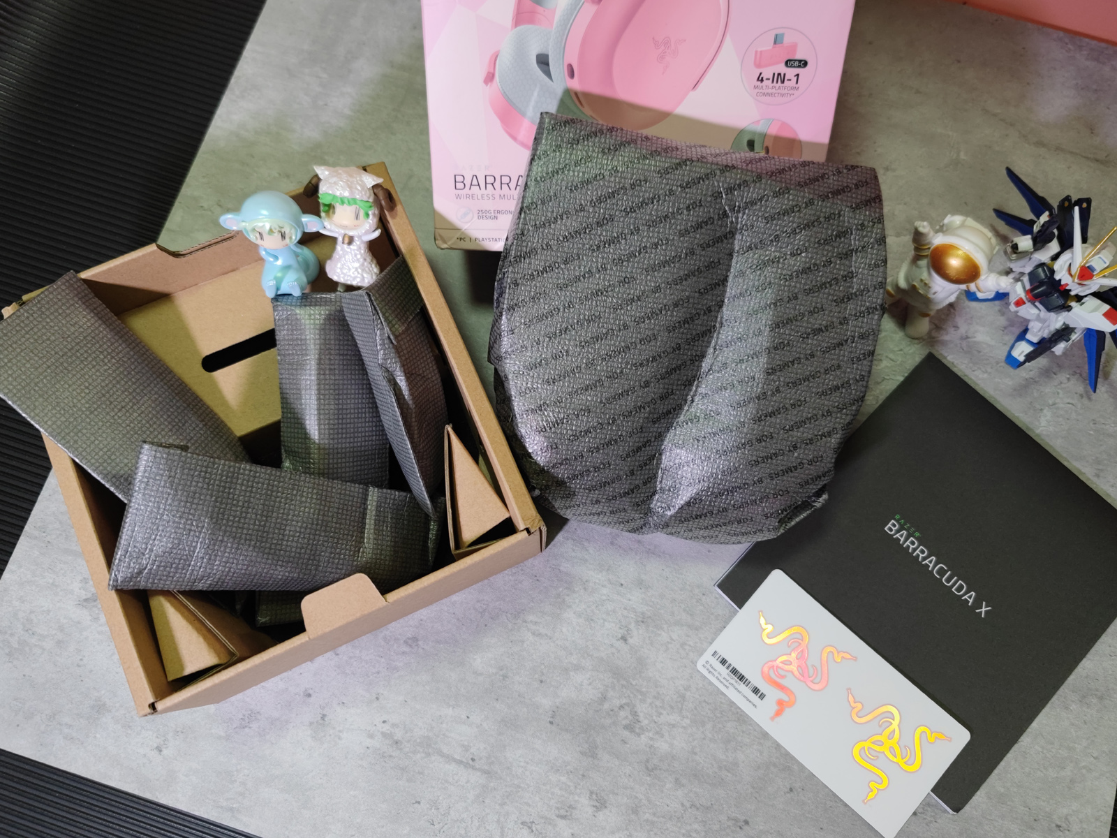 无线猛男粉电竞耳机，重燃中年人游戏信心