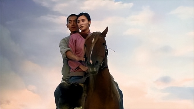 《闯关东》里的鲜儿真的那么善良正直还是装的？