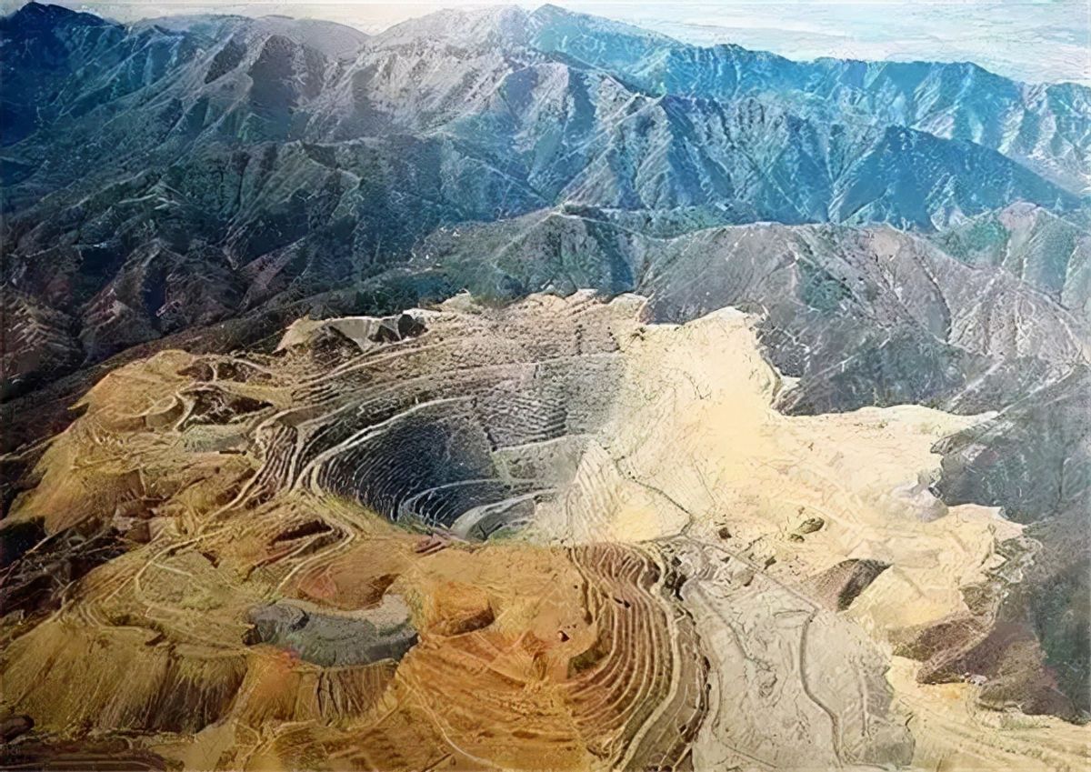 2012年，中国发现世上最大钨矿，价值千亿，英美法都想分一杯羹