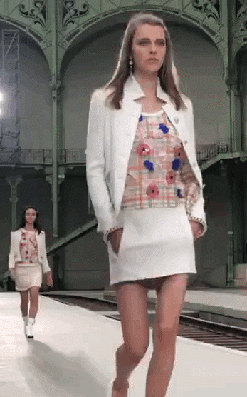 这6位“星二代”资源好到爆，却就是红不了，背后原因发人深省