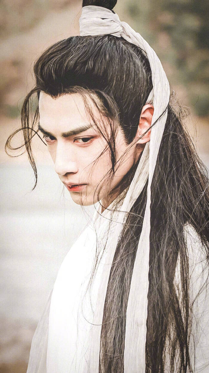 古风衣架子,这6位才叫古装美男,体态轻盈身姿绰约,撩人于无形