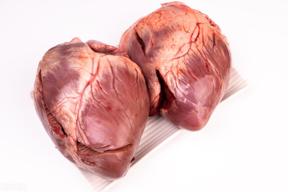 常用家畜的肾有猪肾,牛肾,羊肾,马肾等.