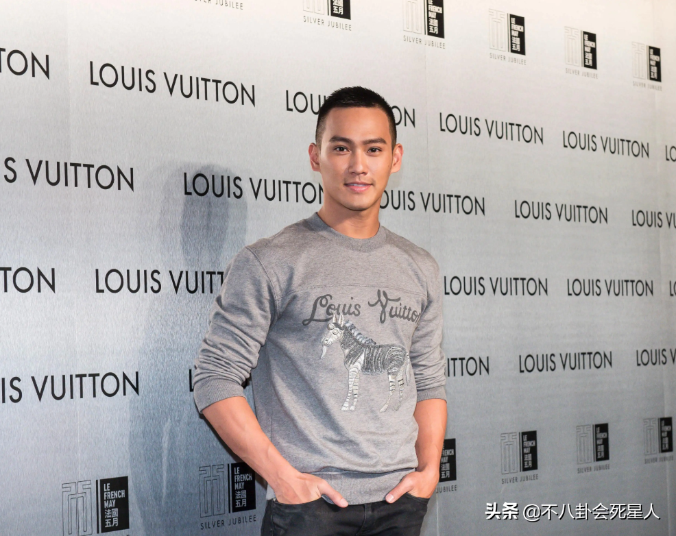 昙花一现的5位星二代，靠父母名气出道，因长得丑被迅速遗忘