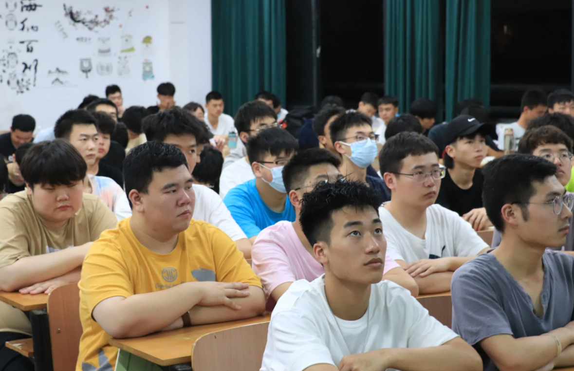 国内“大学等级”划分，能考上第四档已经很牛，你在第几档？