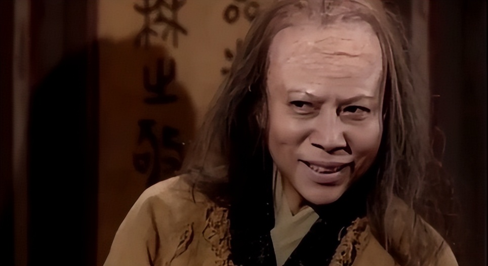 明明是美女，但为演戏都豁出去了！这10个女星的造型，个个辣眼睛