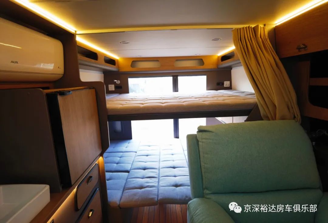 B型房车竟然能有那么大的空间，并且还配有四驱系统，24V双发电机