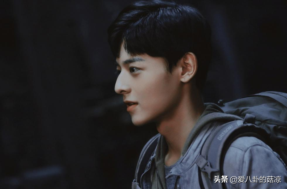 比肩《开端》的悬疑剧来袭，两位主演才貌不凡，颇具爆款潜质