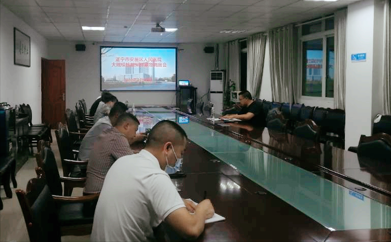 遂宁市安居区人民医院全力投入全区大规模核酸采样任务