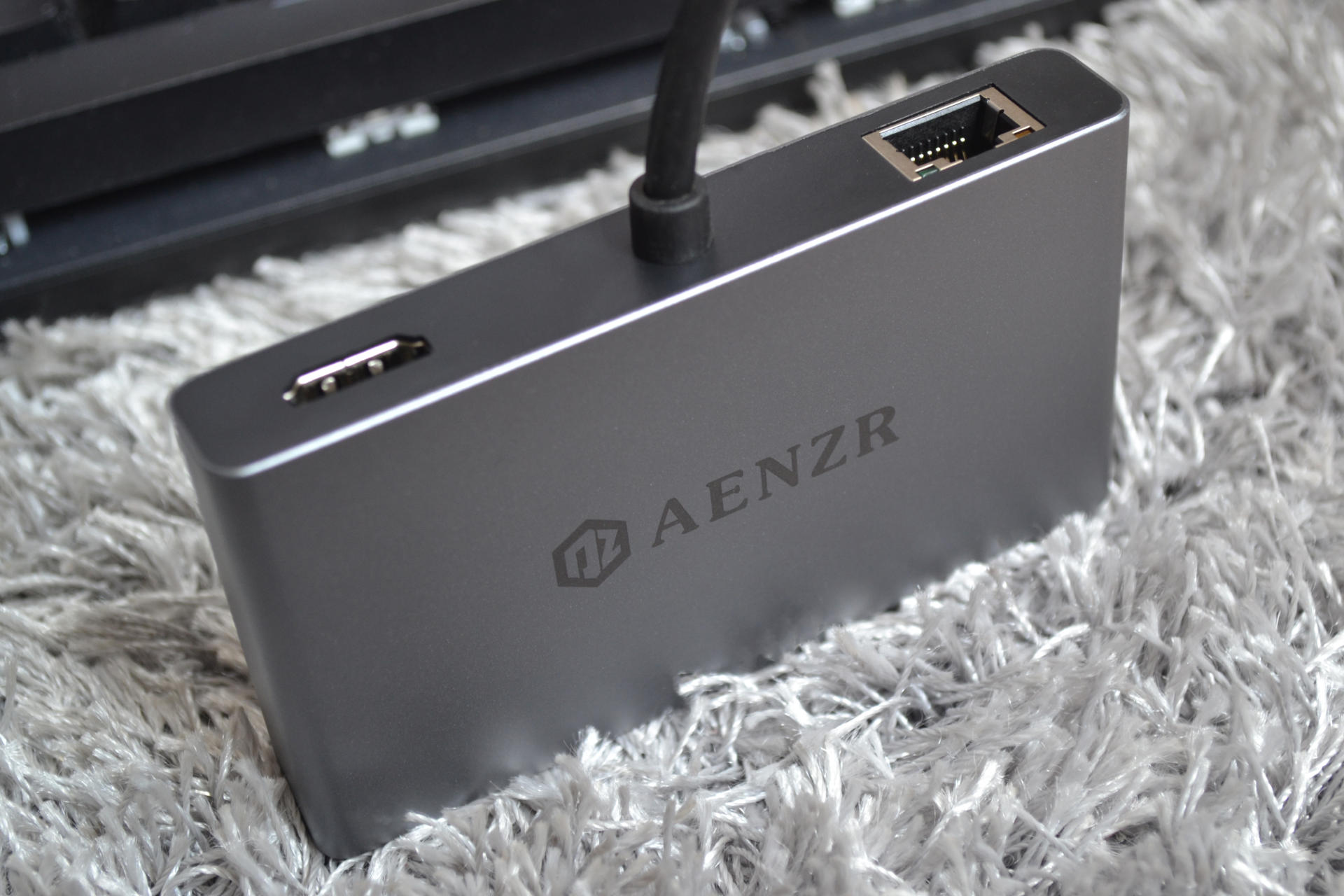 AENZR多功能扩展坞 便携好用的随身好物