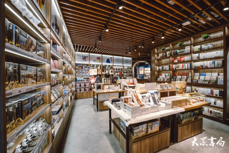 登上央视，对话朱迅！这位全国连锁品牌创始人，实体店遍布全国，是南大校友