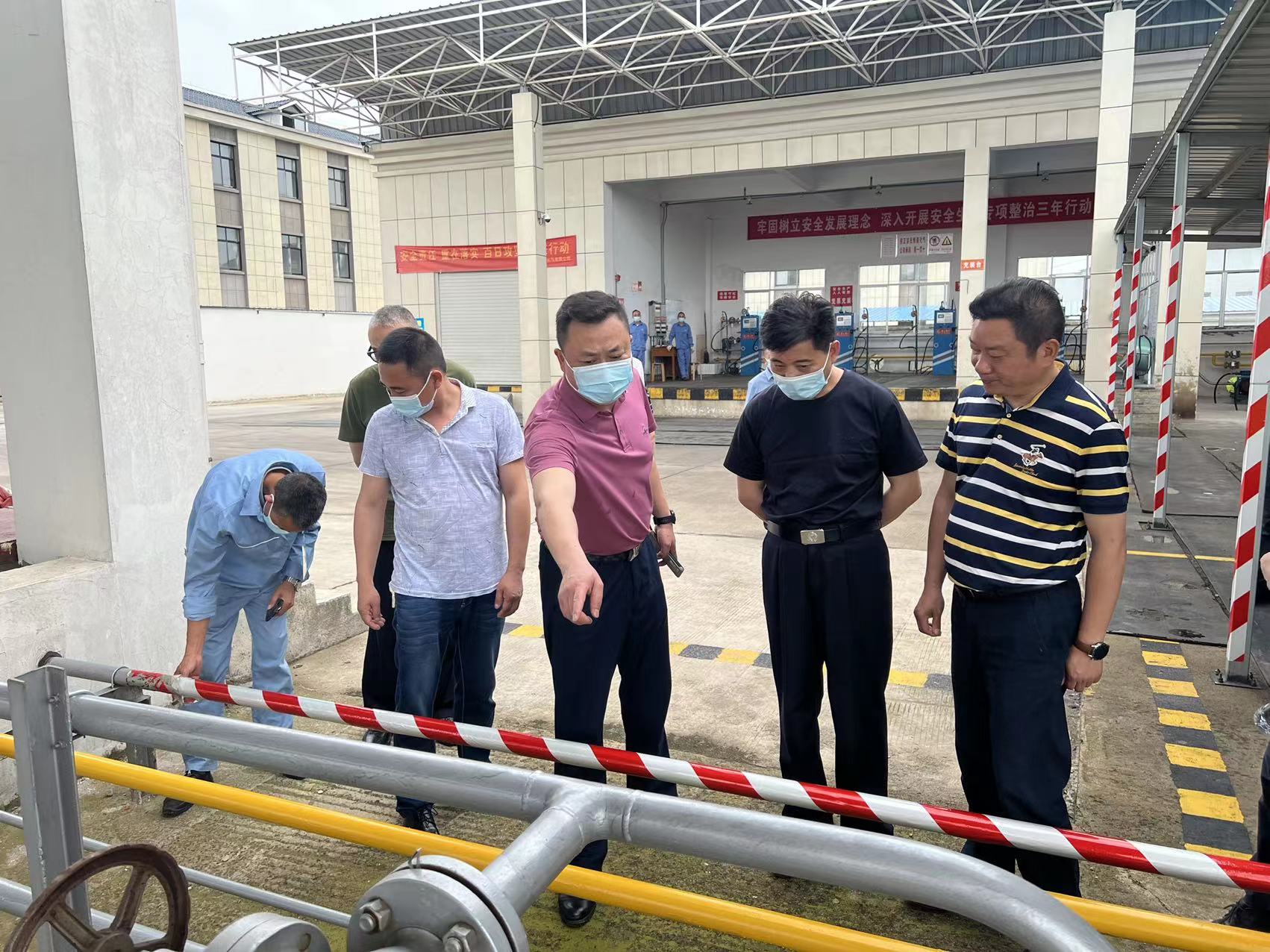 省城镇燃气安全排查整治及燃气安全执法督导组对我市开展检查工作