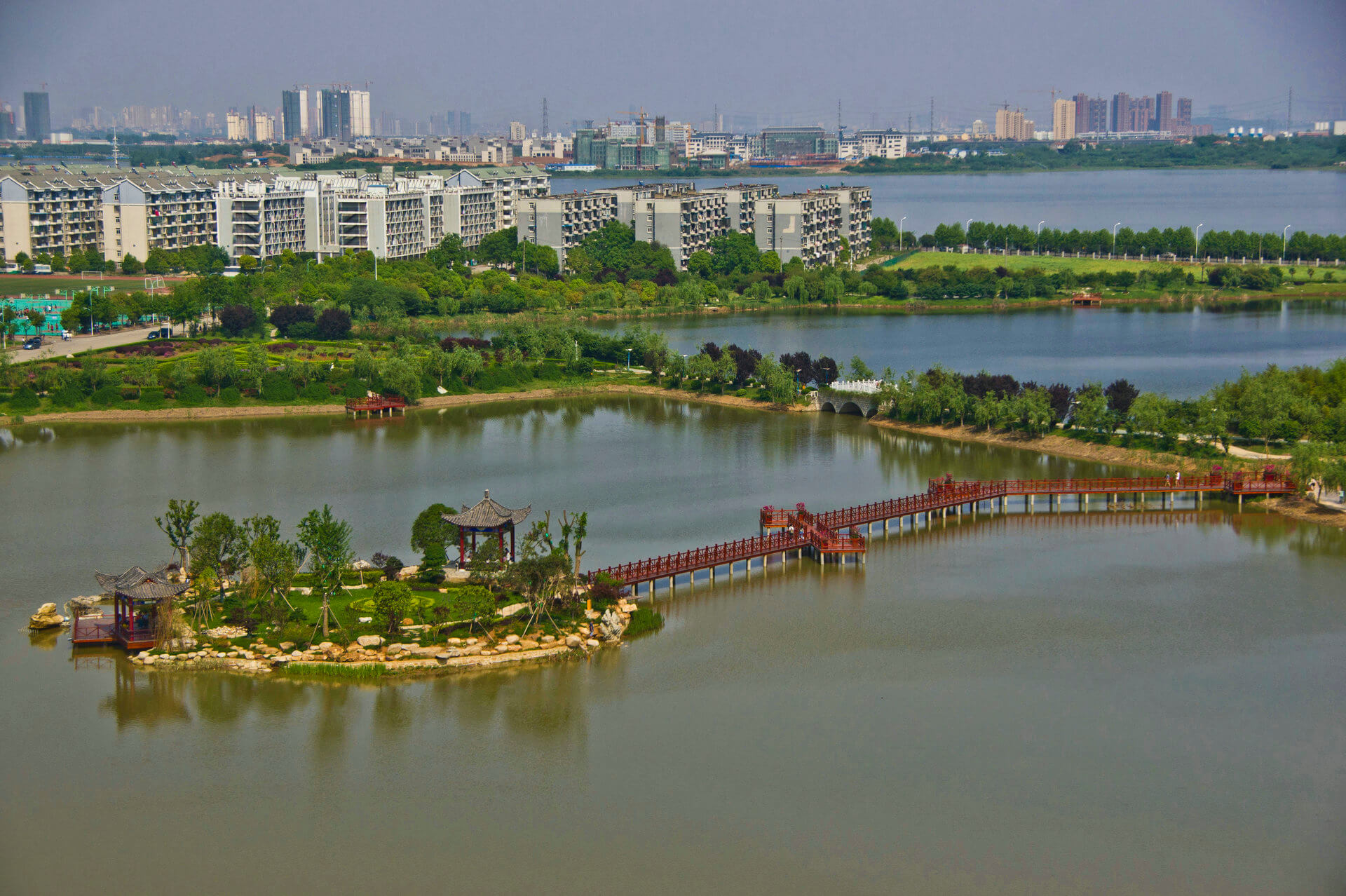 最低统考成绩220分左右文化成绩400分上下，超值捡漏武汉科技大学