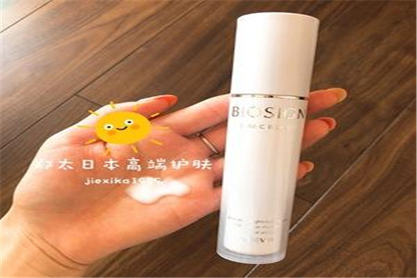 干皮保湿精华排行榜：让肌肤得到最全面的呵护，进而有效改善肌肤