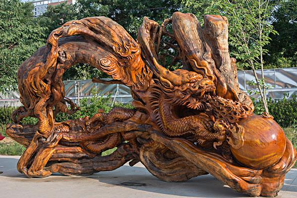 眼神是心灵的世界，2022高考作文预测，优秀作文欣赏：《那眼神》