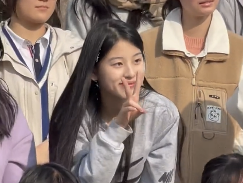 2021浙传艺考现场走红，堪称“颜值盛宴”，网友：想复读来得及吗