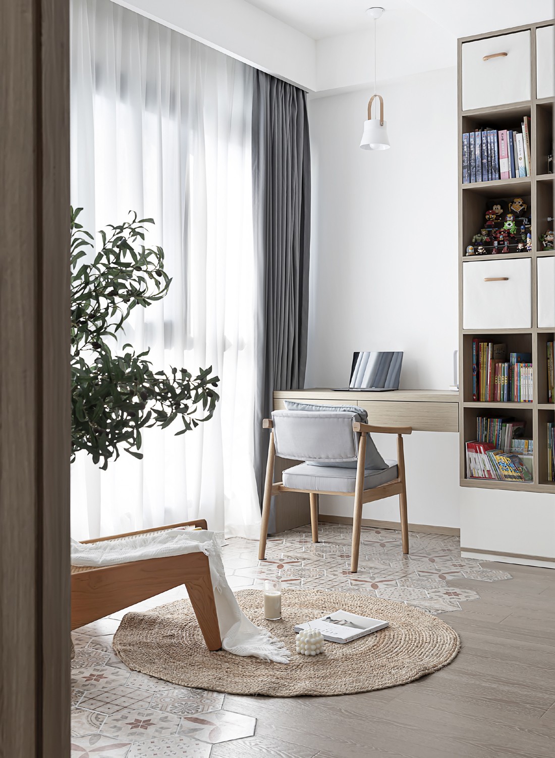 面对17年的老宅，这对南京夫妻花了3个月“穷装”，耐看极了