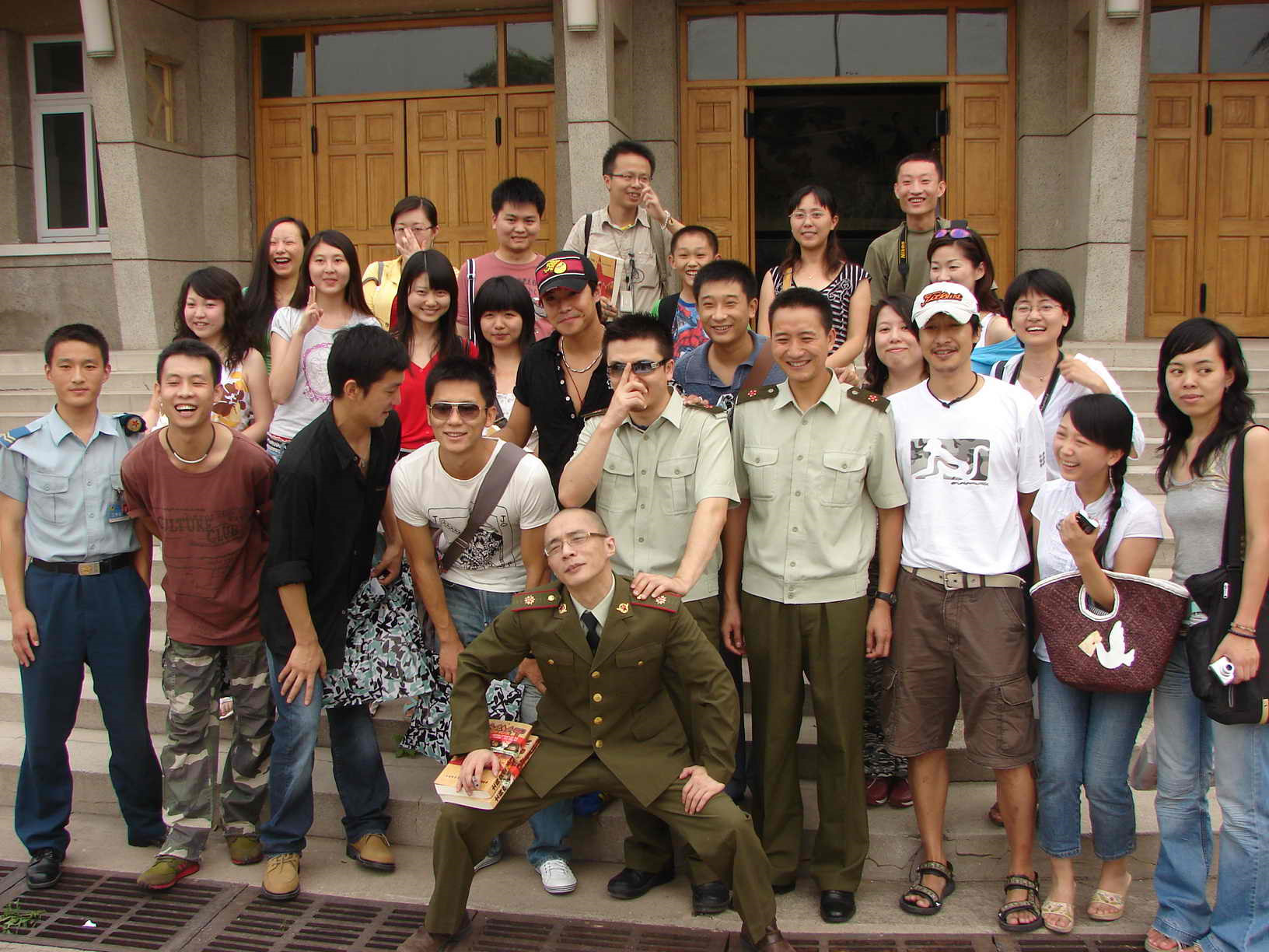 近30年最好的10位编剧排名，海岩倒2，兰晓龙第2，刘和平登顶