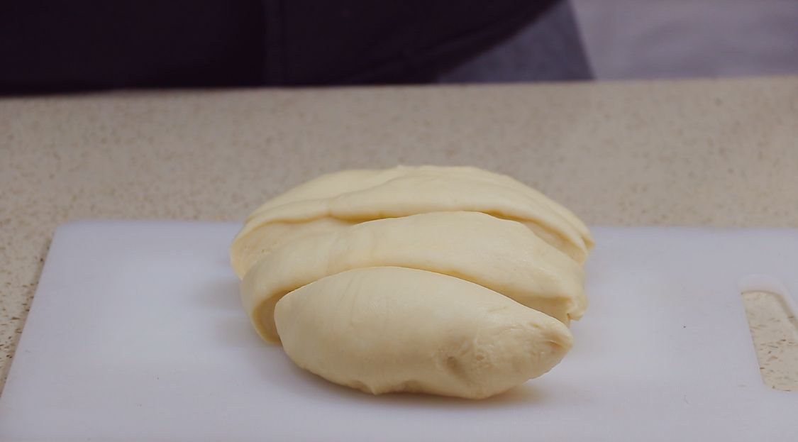 天气寒冷，碰到这面包，我绝不手软，包上大鸡腿，吃着真过瘾