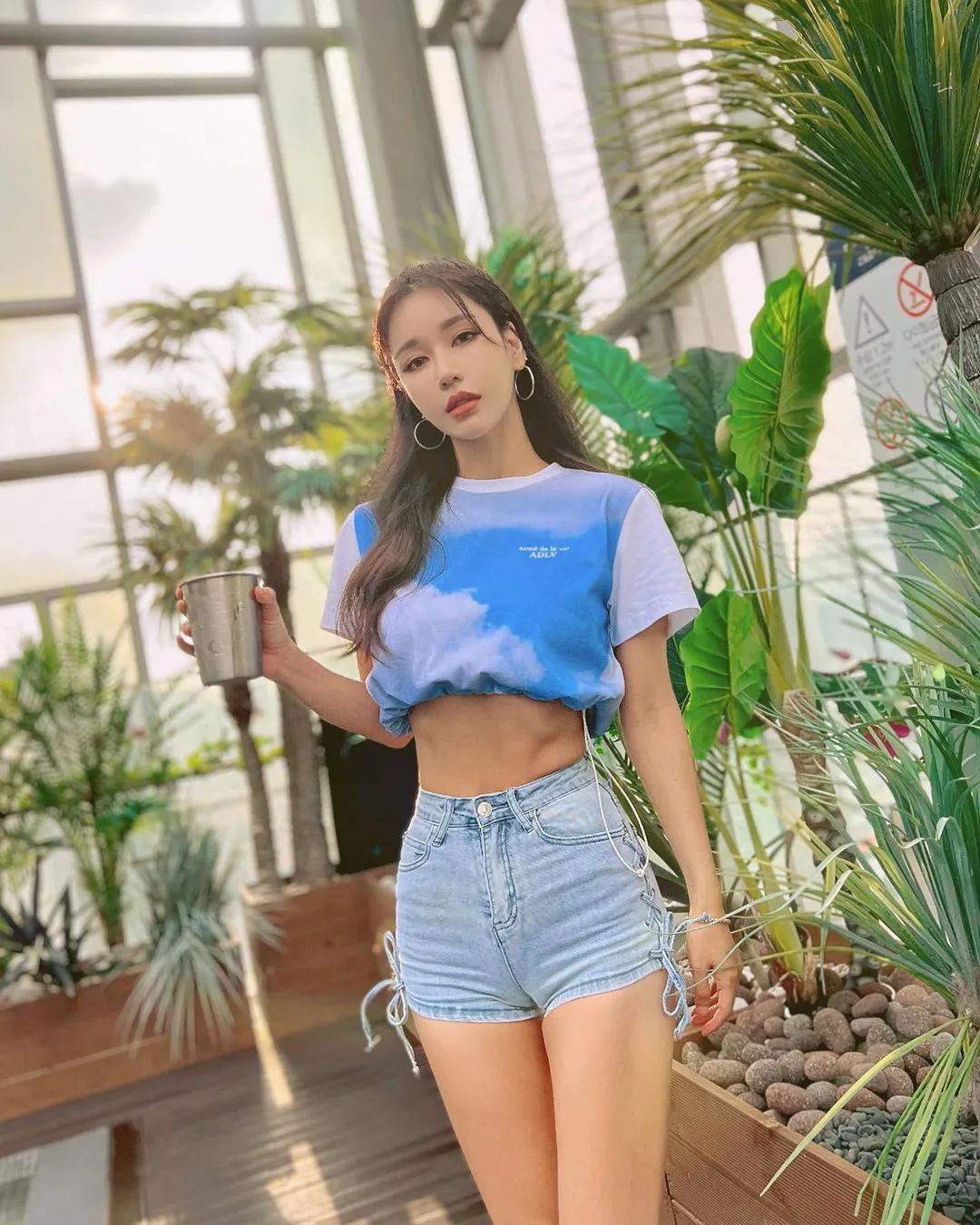 朴诗贤金世拉双人混搭