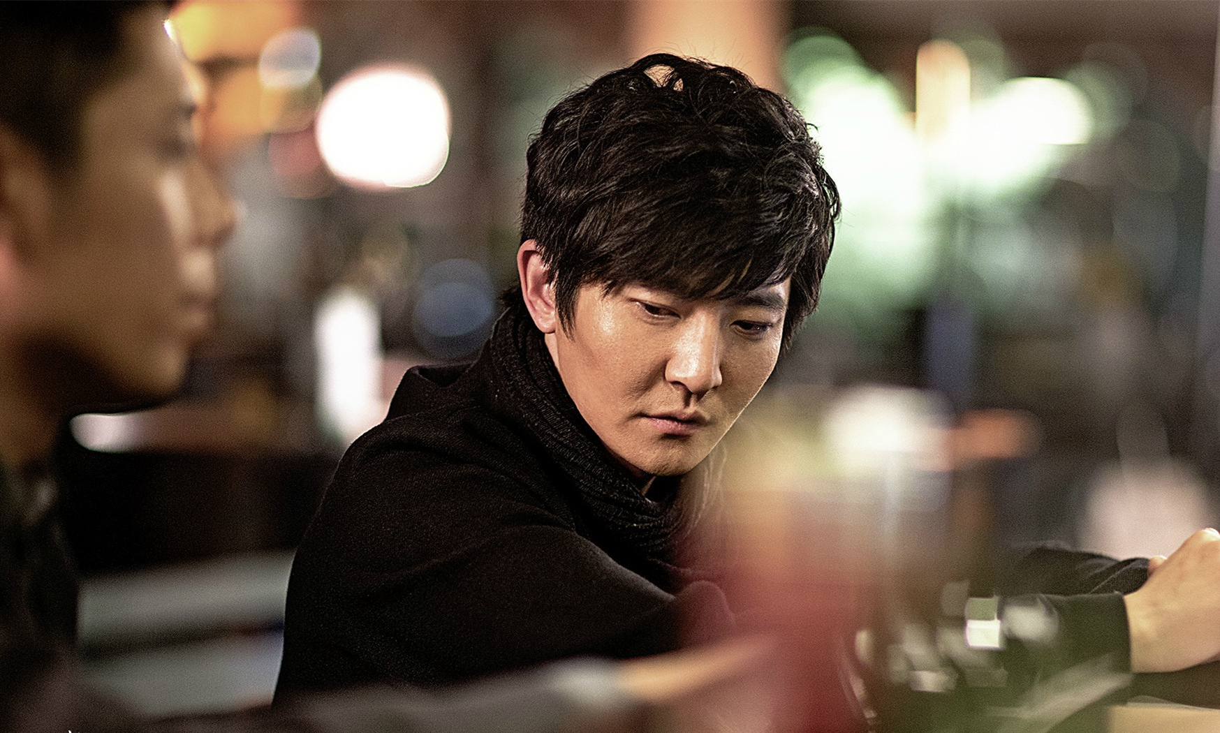 Spy War Drama“Young”今晚，Guo Jingfei Tanzhuods向他的手添加了，和观众：刘云龙有另一方