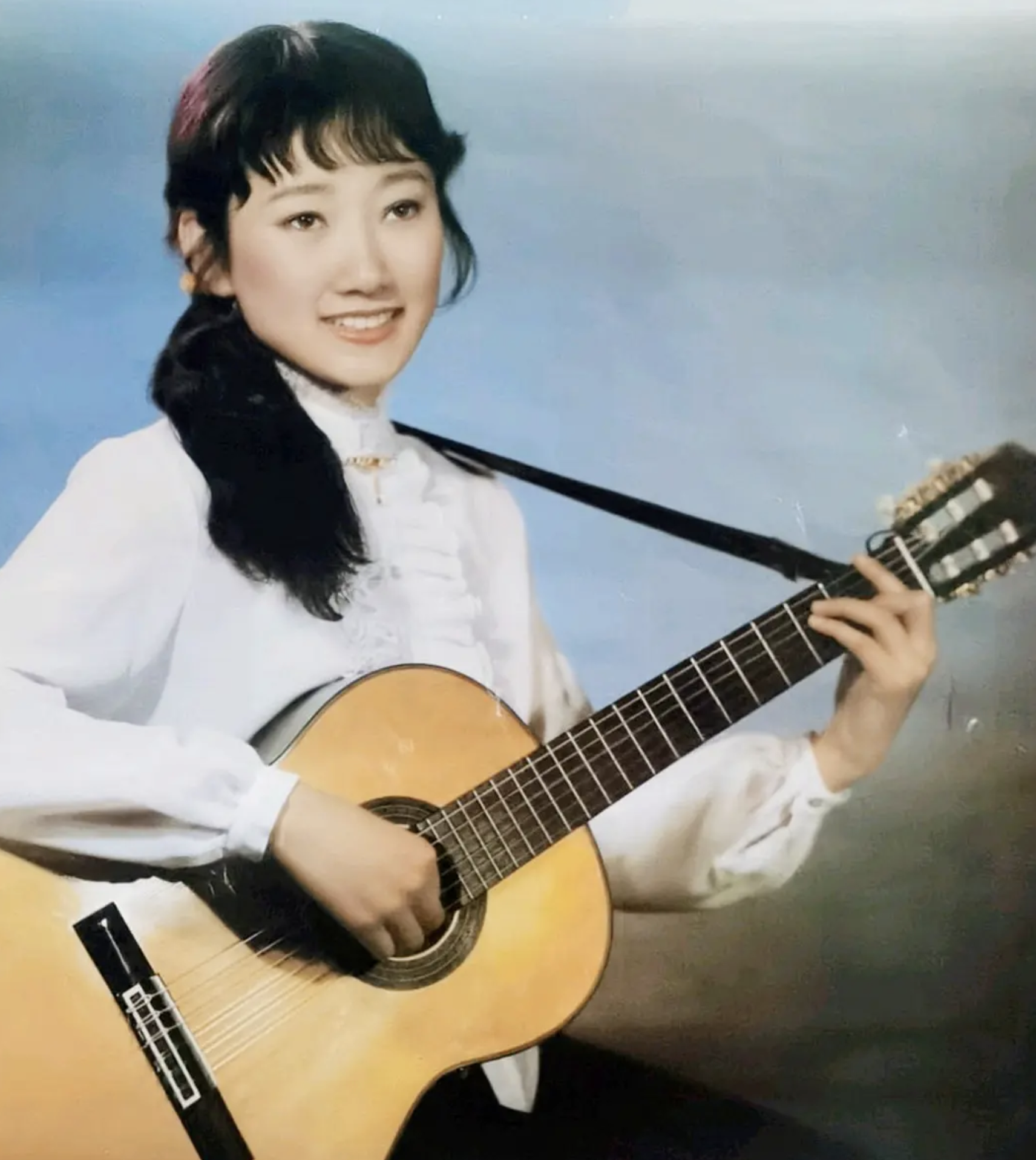 歌手成方圆个人资料