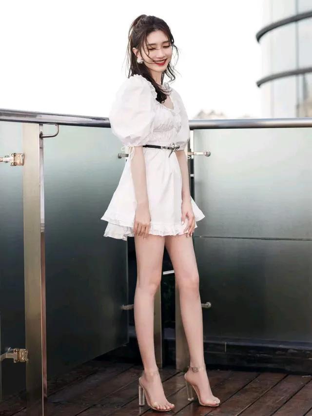 女星江疏影—温柔如水，美丽动人