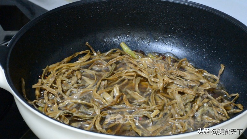 家常豇豆这样做，可以多吃好几碗饭！操作简单，喜欢你就试试吧