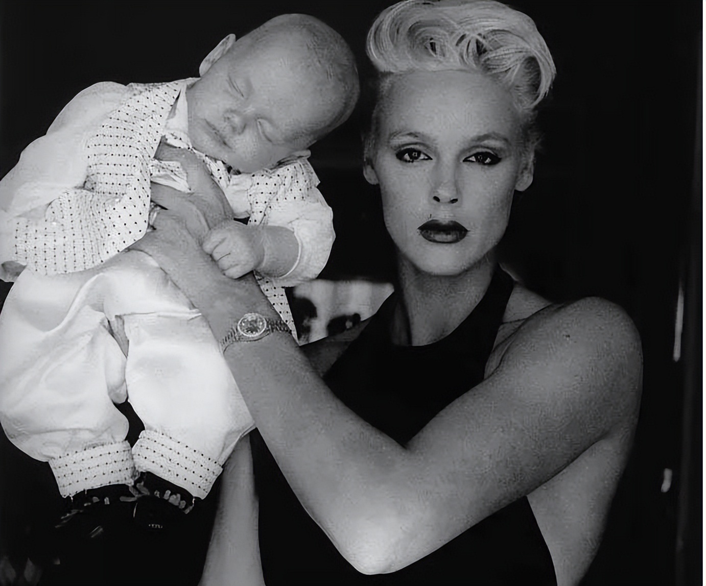 史泰龙的前妻：每天3000美元零花钱，2年后离婚，又拿600万分手费