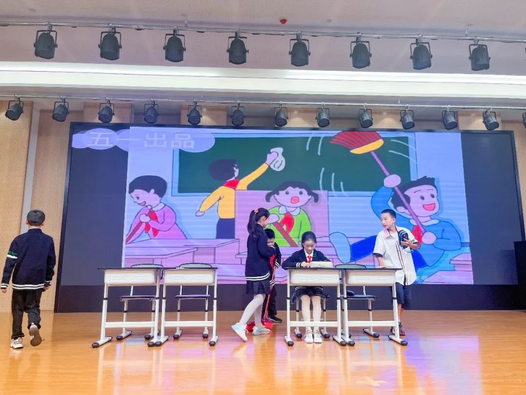 花田花绽，阅读悦心｜双流区黄甲小学举行读书节之阅读表演赛