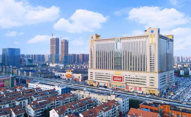 到长沙旅游外地人，必去的网红打卡地：万家丽广场的6大文化看点