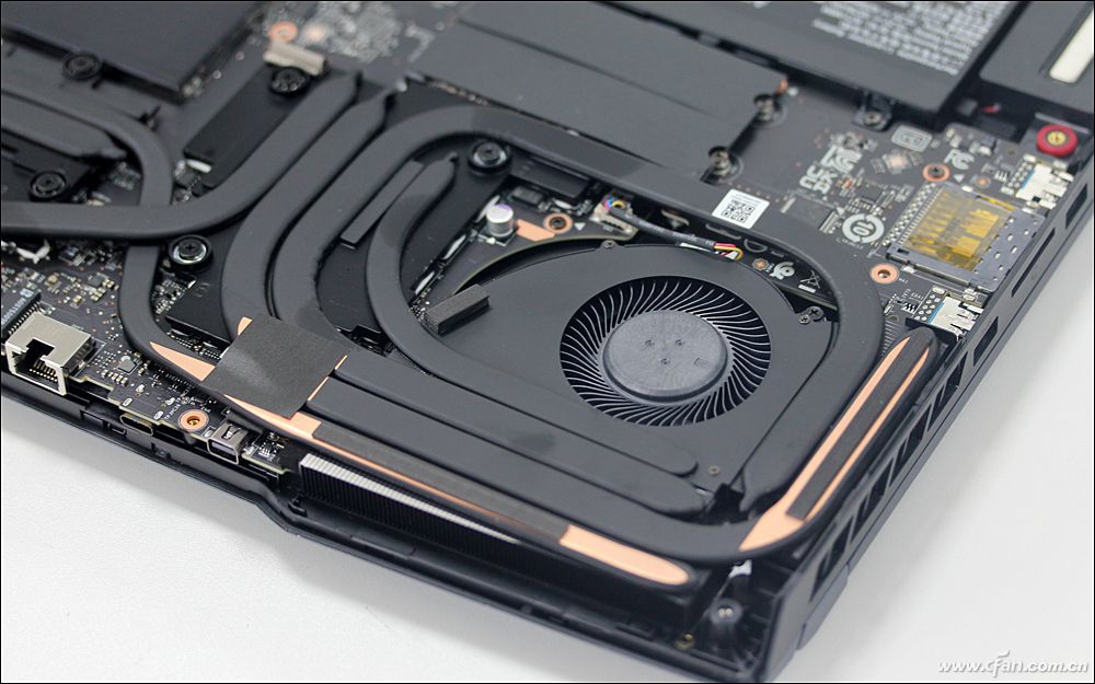 i9-12900HK+RTX 3080 Ti强强联手！微星强袭GE76评测
