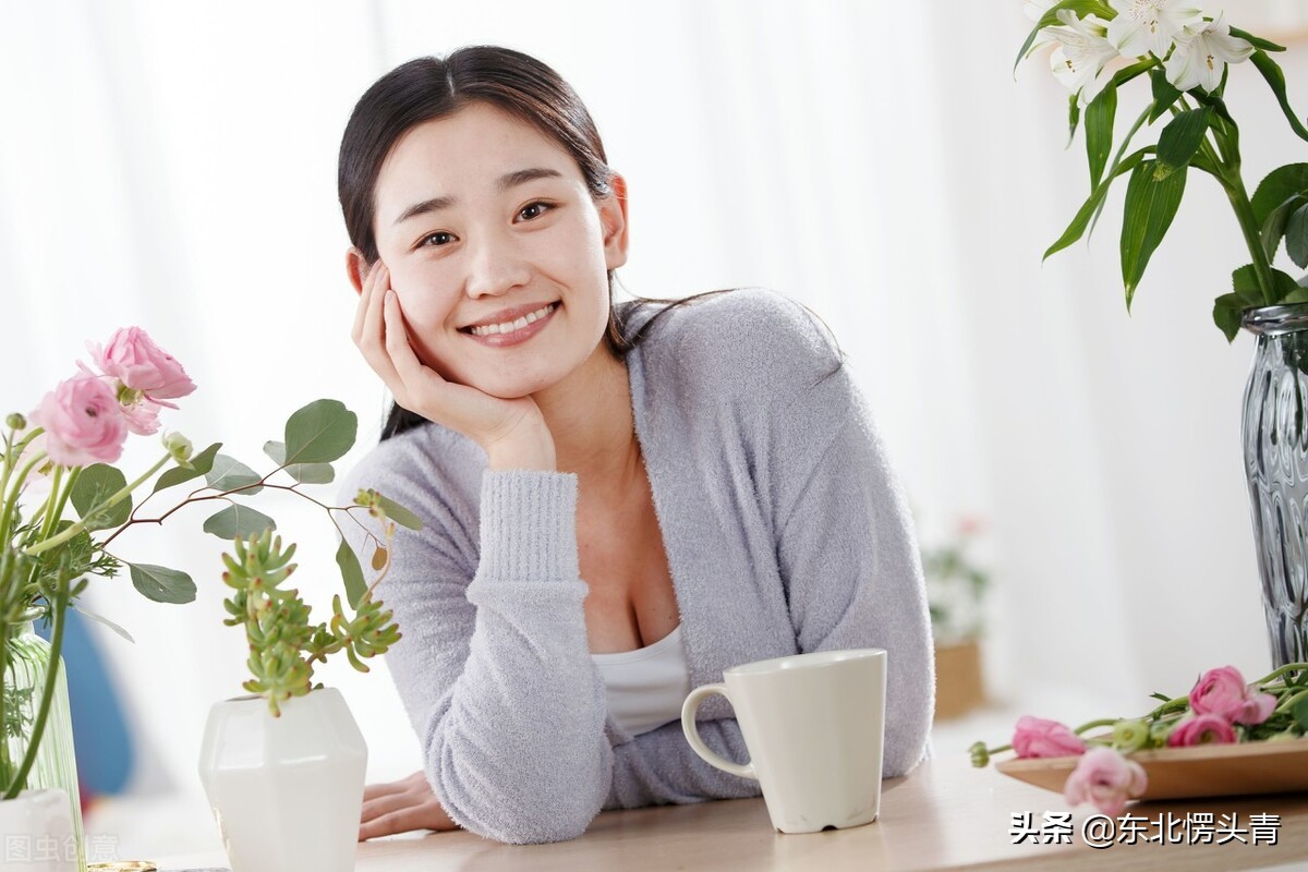 女人喜欢男人的谎言，把她骗到手