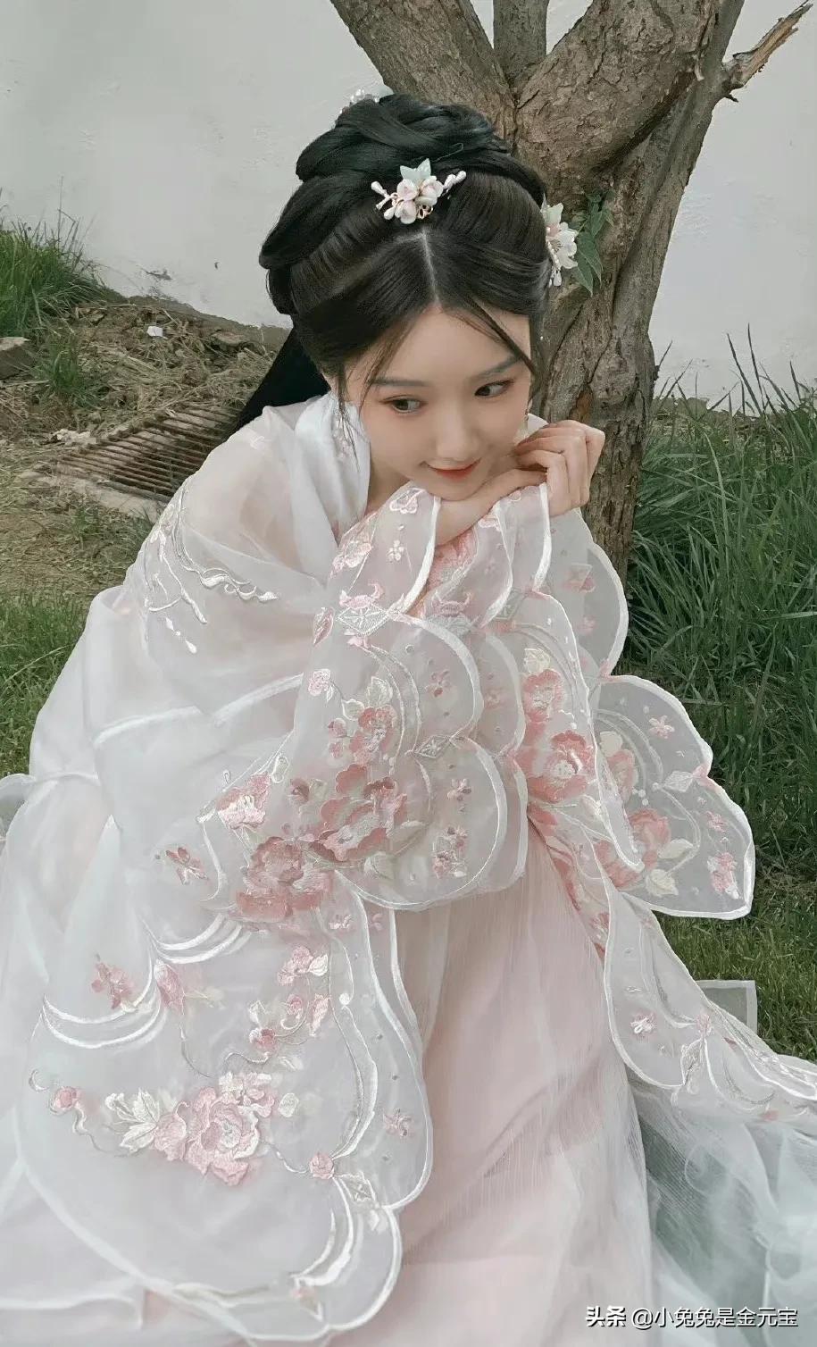 毛晓彤她的古装扮相真的好漂亮