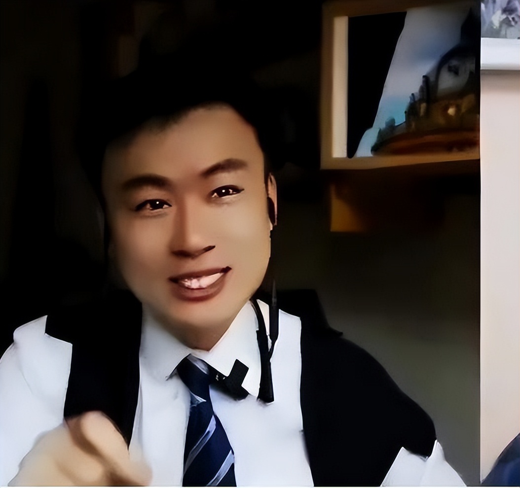 最强大脑潘周聃：因学霸式起身爆红全网，爱因斯坦是他大学校友