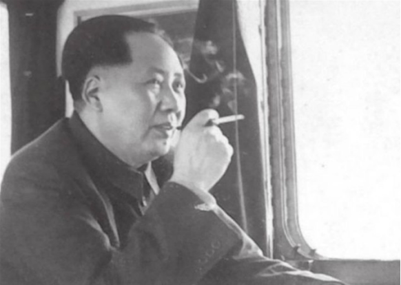 58年田云玉犯错，写了一份特别的检讨，毛主席听后笑得直不起腰来