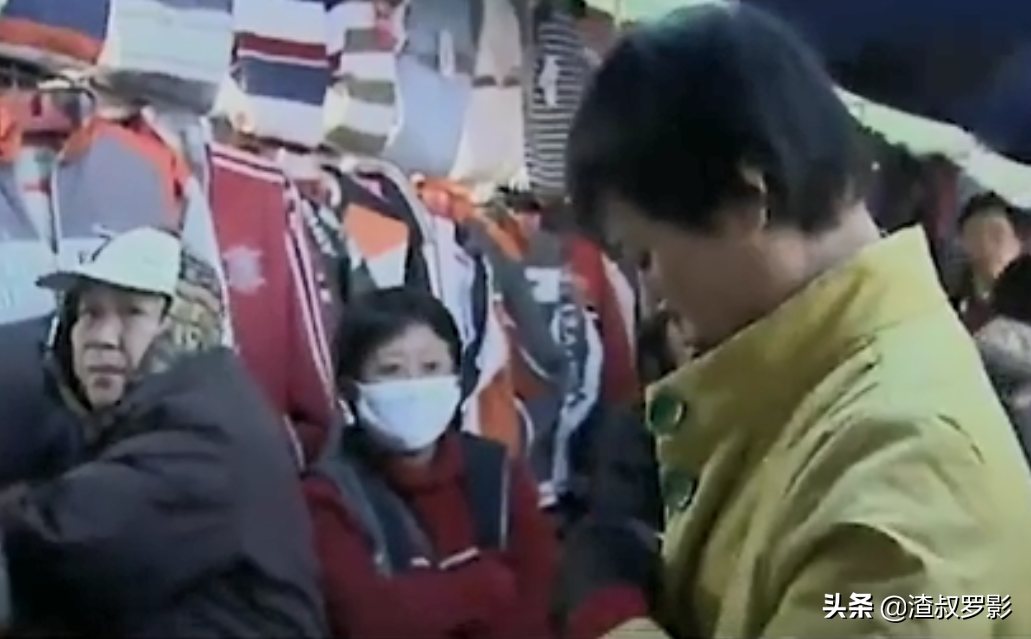 2006年男子想做变性手术，妻子女儿却选择无条件支持，这是为何？