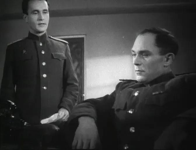 世界电影（0106）苏联电影《锄奸记》（1945）剧照欣赏
