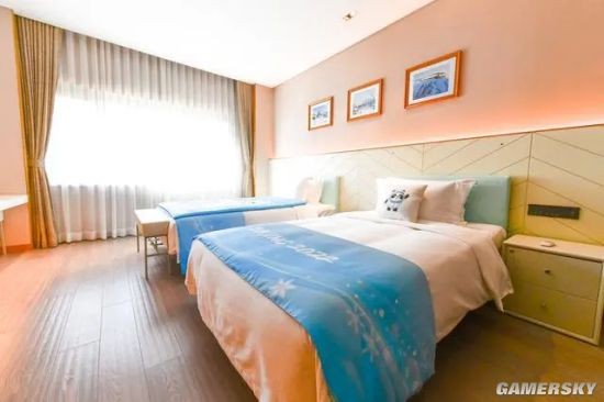 日本记者是他最大粉丝？冬奥吉祥物冰墩墩成功出圈，实在太可爱了