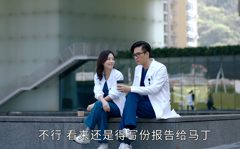 上线1天，就拿榜单冠军，郭晋安一出手，终于有一部港味大剧了