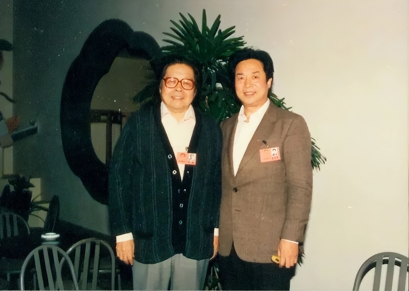 《妈妈的吻》朱晓琳：走红背后有艰辛，53岁为何仍未婚？