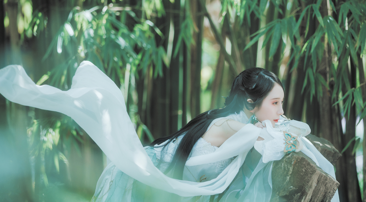 医药世家COSER妹子穿汉服妹子 一照封神!-哪边嗨
