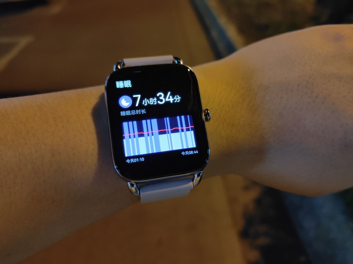 真“卷王”！HAYLOU RS4 PLUS智能手表，高配置仅299元