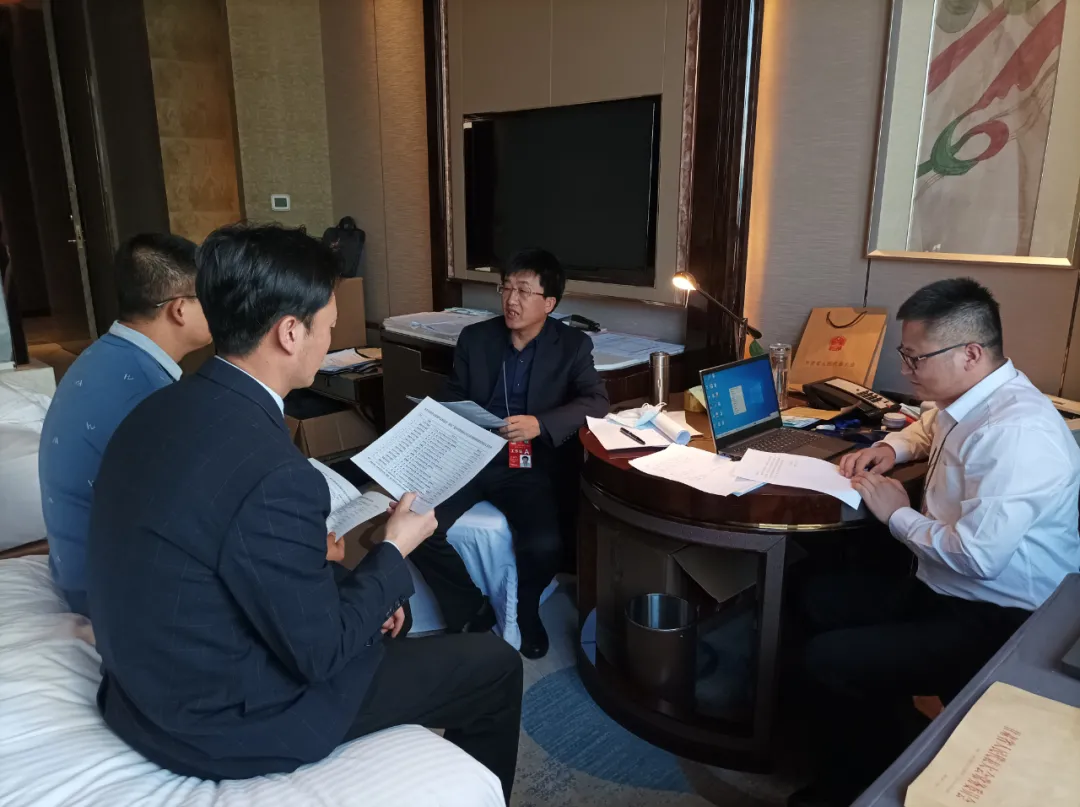【聚焦2022甘肃两会】甘南代表完成报到 会务保障有序开展