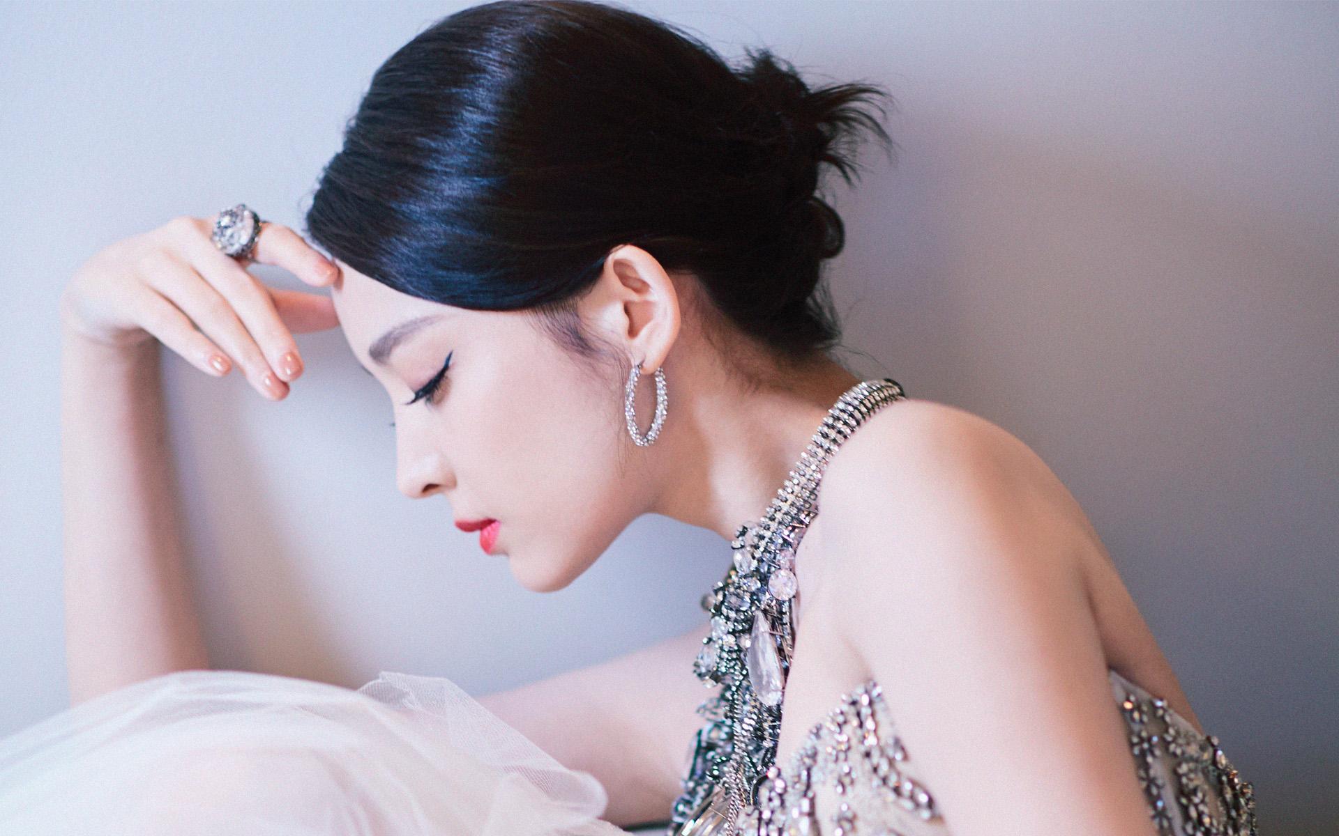 娜扎：从“网络红人”到“一线女星”，她的故事，颠覆你的认识